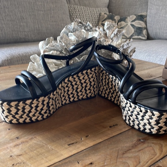 Rebecca Minkoff Josefia platform sandal - Picture 4 of 9